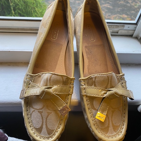 Coach Shoes - Picture 1 of 5